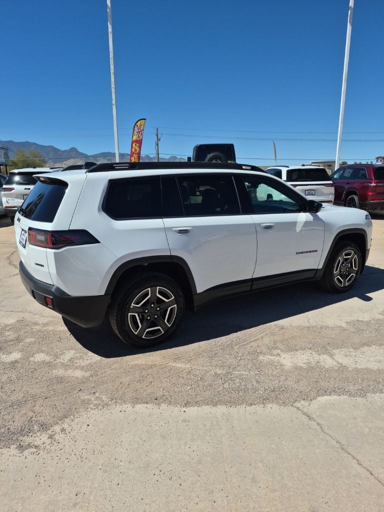2026 Jeep Cherokee Laredo