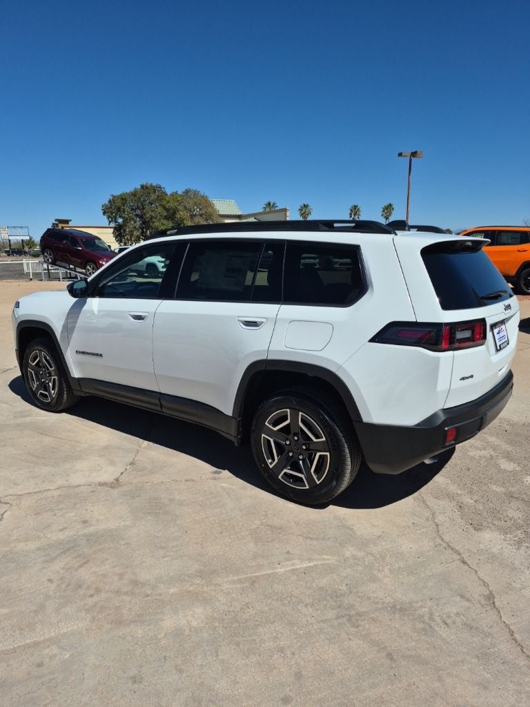 2026 Jeep Cherokee Laredo