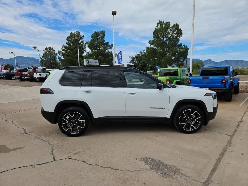 2026 Jeep Cherokee Overland