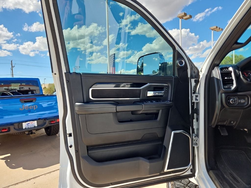 2022 RAM 3500 Laramie