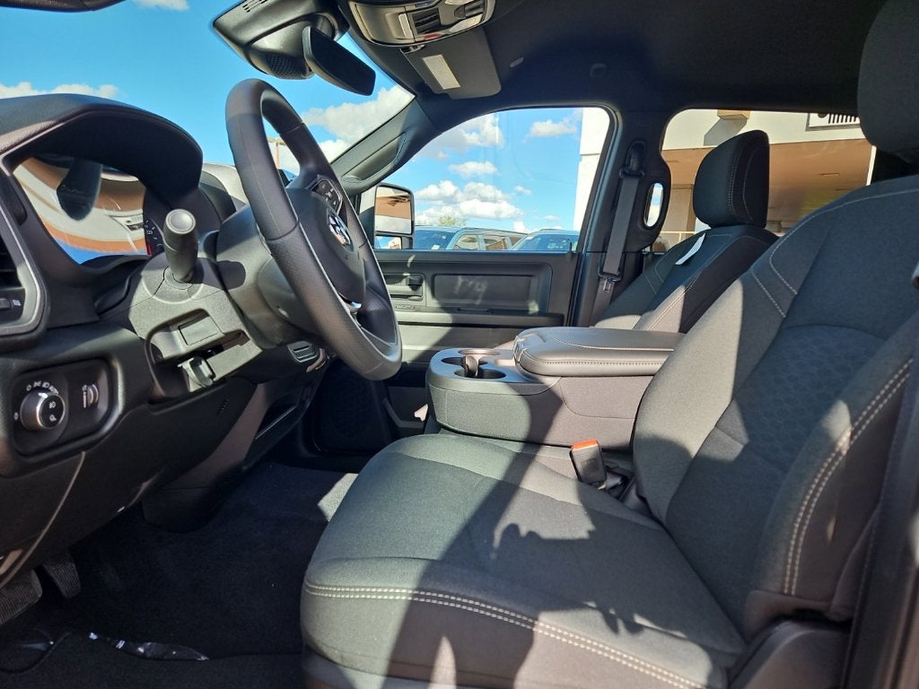 2027 RAM 2500 Black Express
