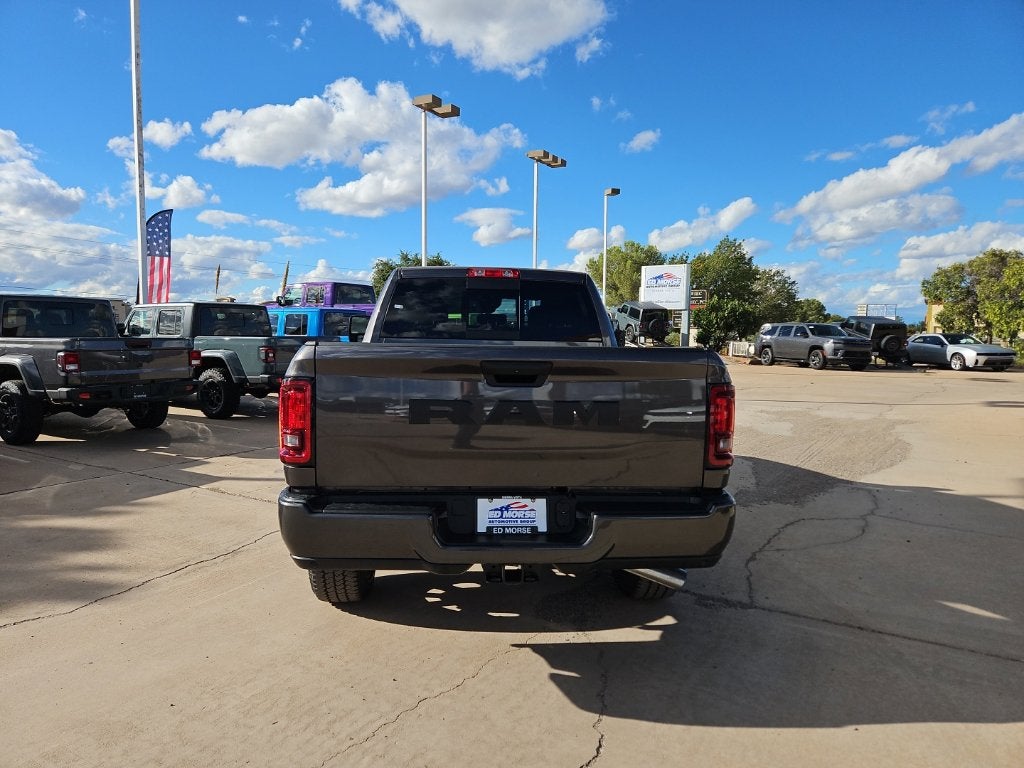 2027 RAM 2500 Black Express