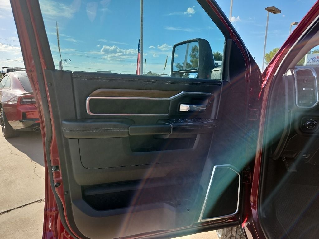 2024 RAM 3500 Laramie