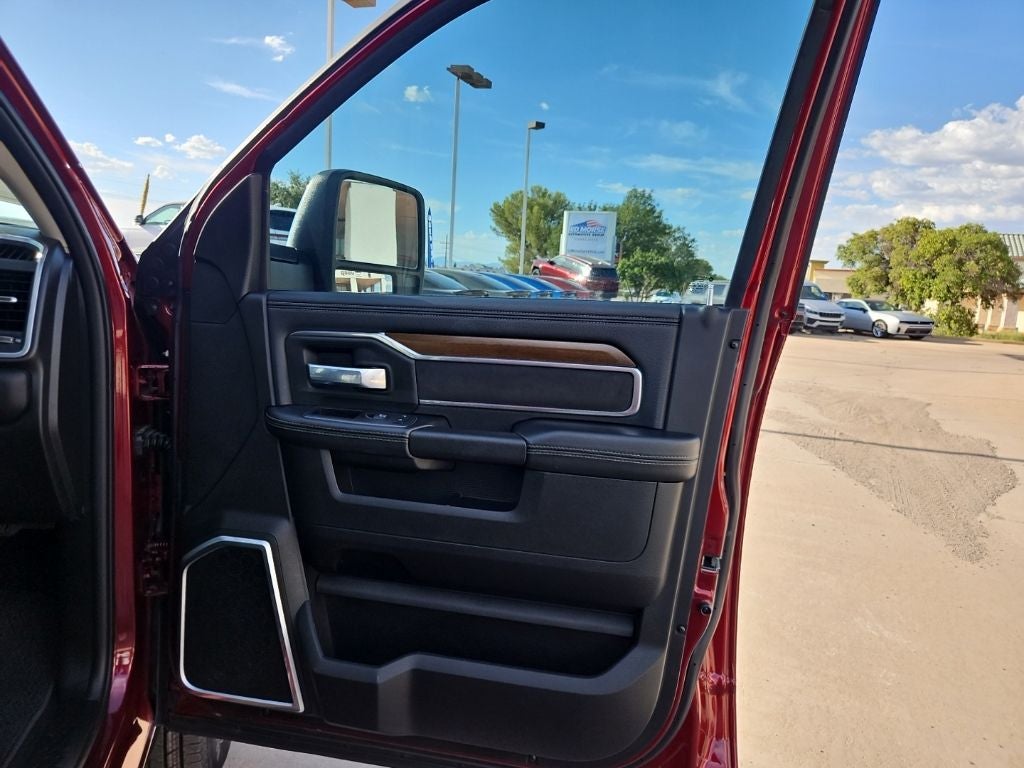 2024 RAM 3500 Laramie
