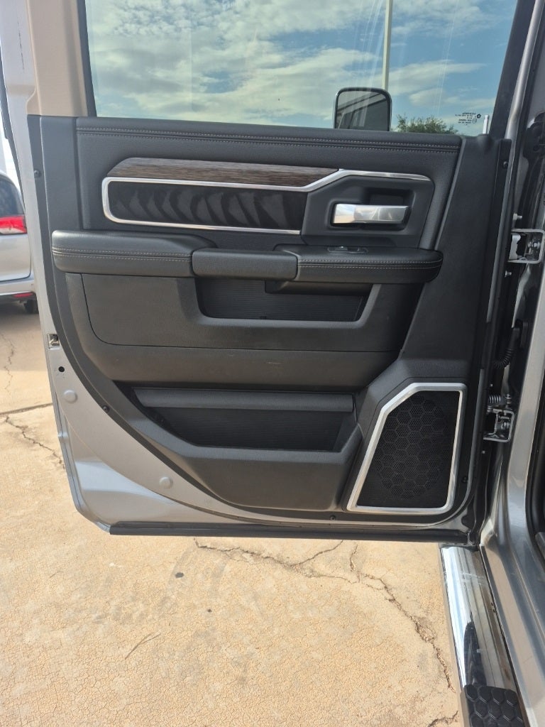 2020 RAM 2500 Laramie