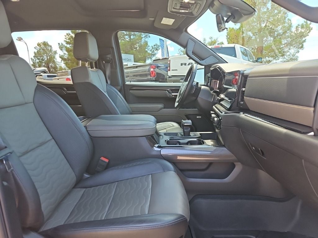 2025 Chevrolet Silverado 1500 ZR2