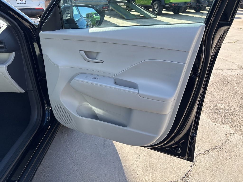 2025 Hyundai Kona SEL