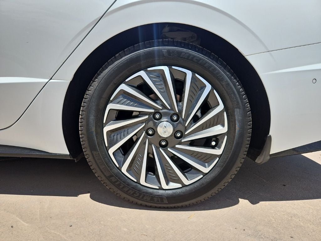 2022 Hyundai Sonata Hybrid Limited