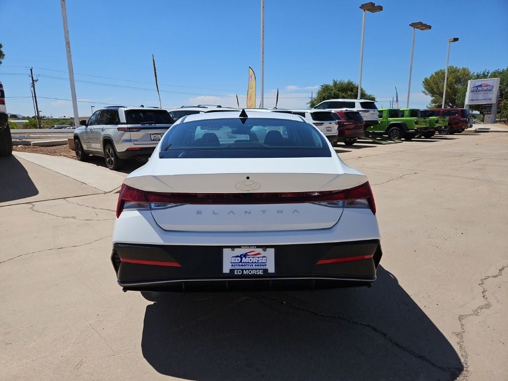 2024 Hyundai Elantra SEL