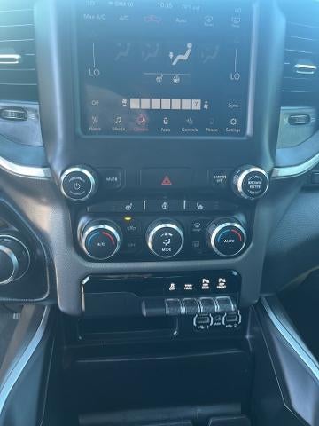 2020 RAM 1500 Big Horn 4x4 Crew Cab 5'7" Box