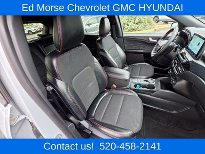 2025 Ford Escape ST-Line AWD