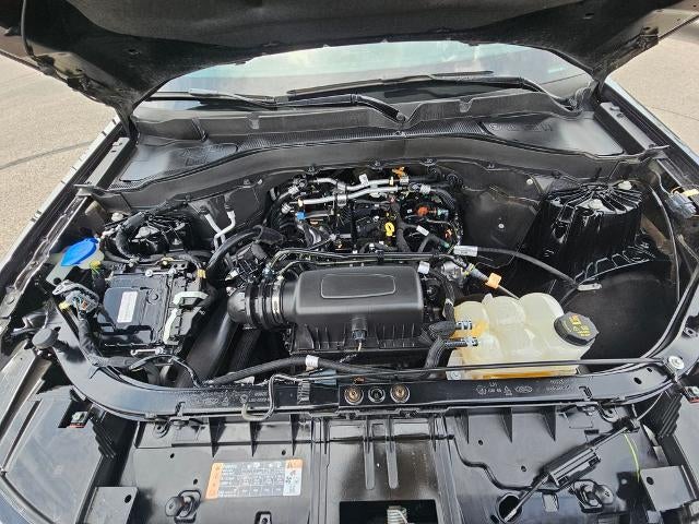 2023 Ford Explorer XLT RWD