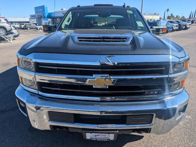 2018 Chevrolet Silverado 3500 HD Crew Cab Standard Box 4-Wheel Drive LTZ