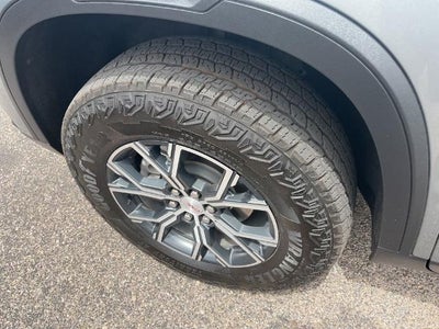 2024 GMC Acadia AWD AT4