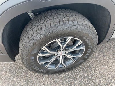 2024 GMC Acadia AWD AT4