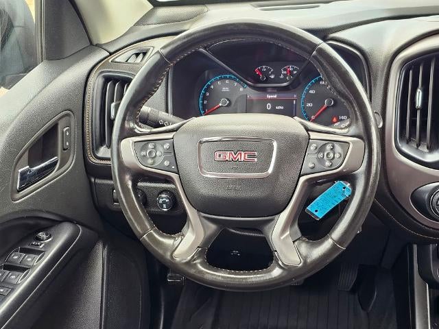 2022 GMC Canyon Crew Cab Short Box 4-Wheel Drive AT4 w/Leather