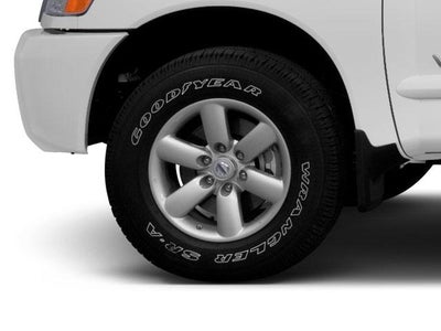 2010 Nissan Titan 4WD Crew Cab Short Bed PRO-4X
