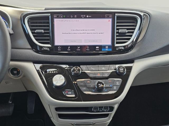 2024 Chrysler Pacifica Touring L FWD