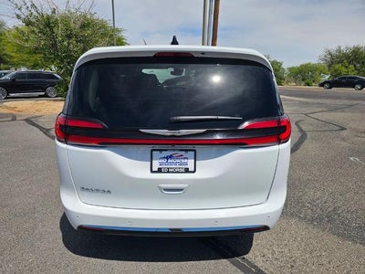 2024 Chrysler Pacifica Touring L FWD