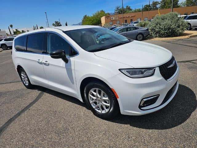 2024 Chrysler Pacifica Touring L FWD