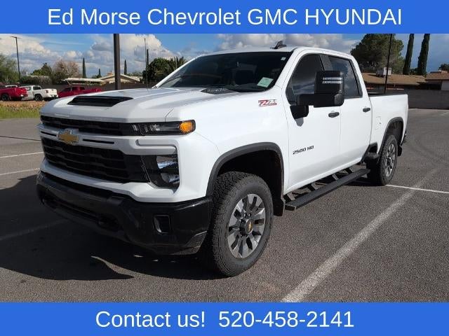 2025 Chevrolet Silverado 2500 HD Crew Cab Standard Box 4-Wheel Drive Custom
