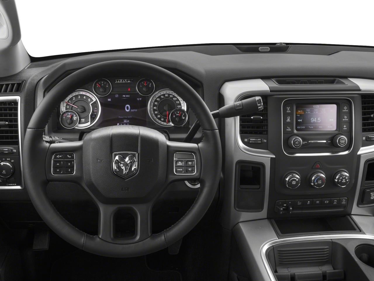 2016 RAM 2500 4WD Crew Cab 6.4 Ft Box SLT