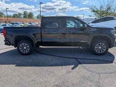 2025 GMC Sierra 1500 Crew Cab Short Box 4-Wheel Drive AT4