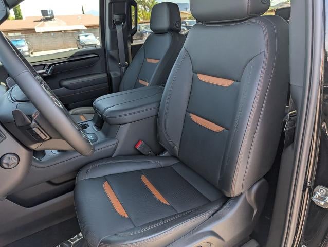 2025 GMC Sierra 1500 Crew Cab Short Box 4-Wheel Drive AT4