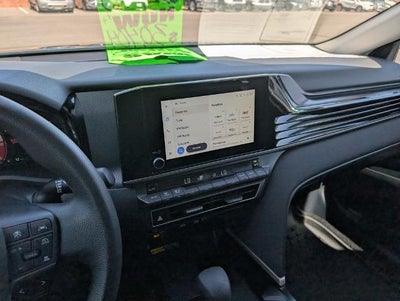 2025 Toyota Camry LE AWD (Natl)