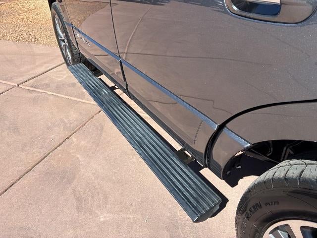 2015 Lincoln Navigator 4dr 3.5L V6 2WD