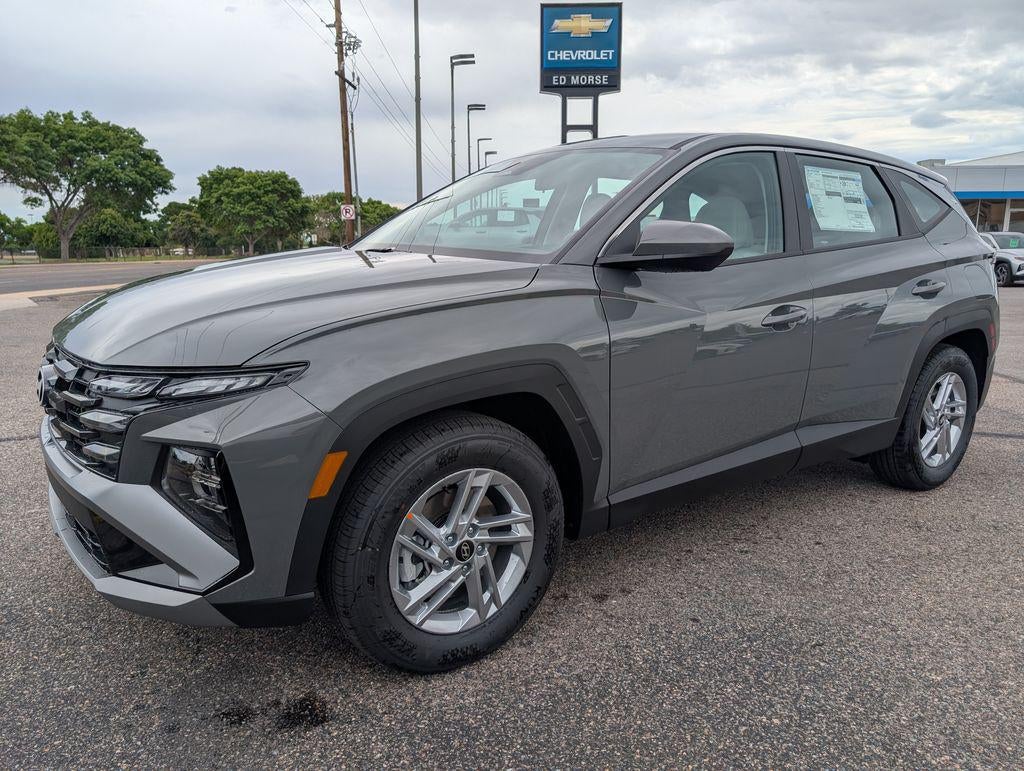 2026 Hyundai TUCSON SE FWD