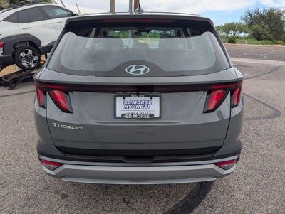 2026 Hyundai TUCSON SE FWD