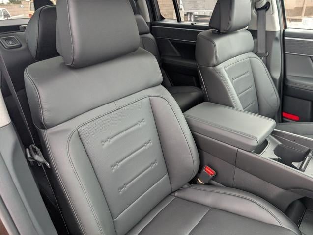 2025 Hyundai SANTA FE Hybrid Limited