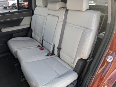 2025 Hyundai SANTA FE Limited FWD