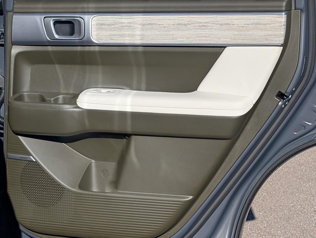 2025 Hyundai SANTA FE Calligraphy FWD