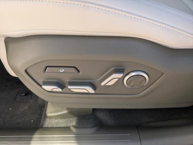 2025 Hyundai SANTA FE Calligraphy FWD