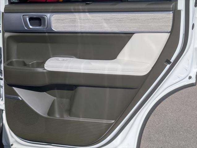 2025 Hyundai SANTA FE Calligraphy FWD