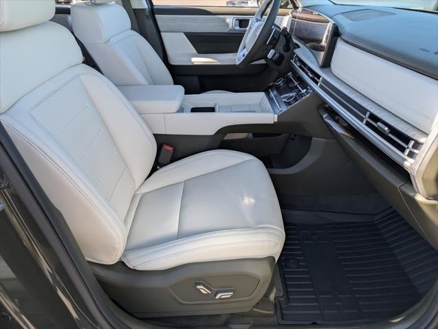 2025 Hyundai SANTA FE Calligraphy AWD