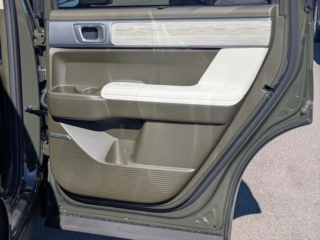 2025 Hyundai SANTA FE Calligraphy AWD