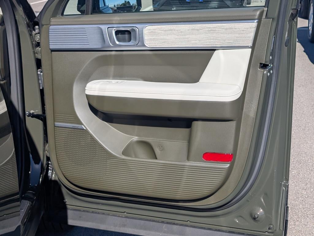 2025 Hyundai SANTA FE Calligraphy AWD