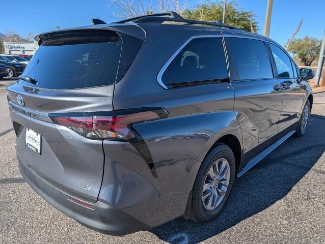 2025 Toyota Sienna LE AWD 8-Passenger (Natl)
