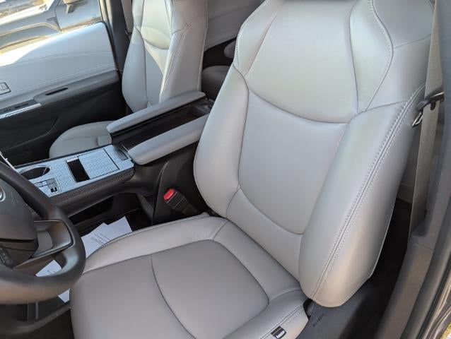 2025 Toyota Sienna LE AWD 8-Passenger (Natl)
