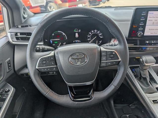 2023 Toyota Sienna Woodland Edition AWD 7-Passenger (Natl)