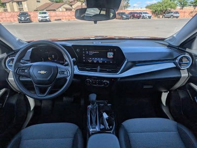 2025 Chevrolet Trax FWD 4dr LT
