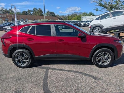 2025 Chevrolet Trax FWD 4dr LT