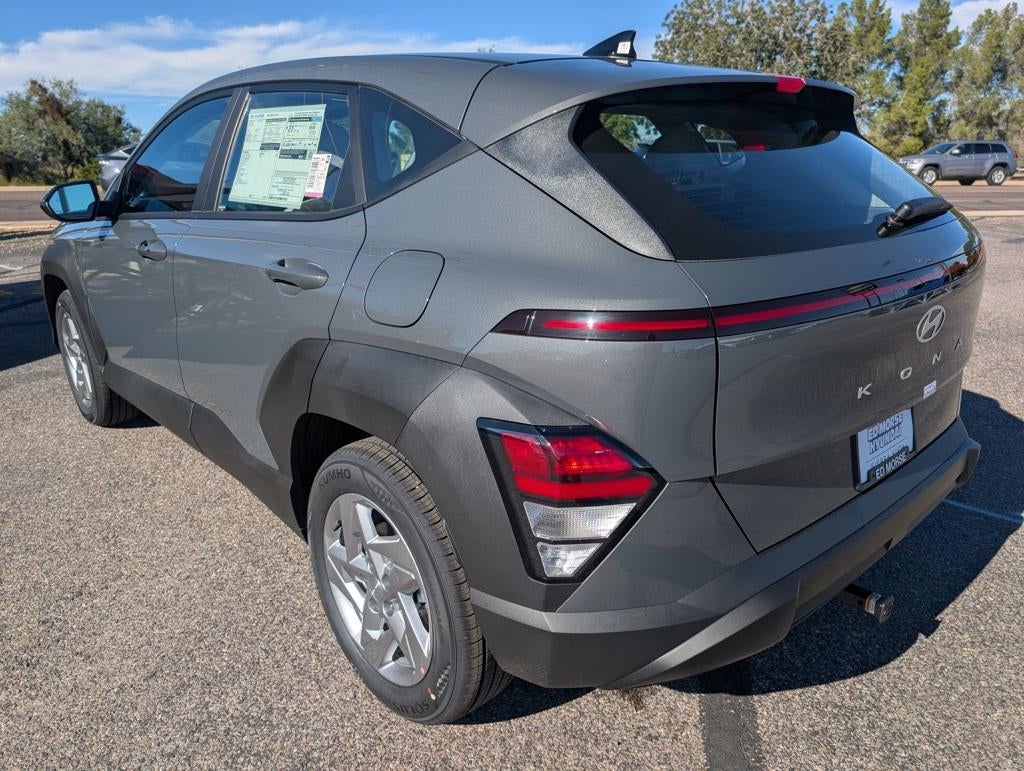 2026 Hyundai KONA SE FWD
