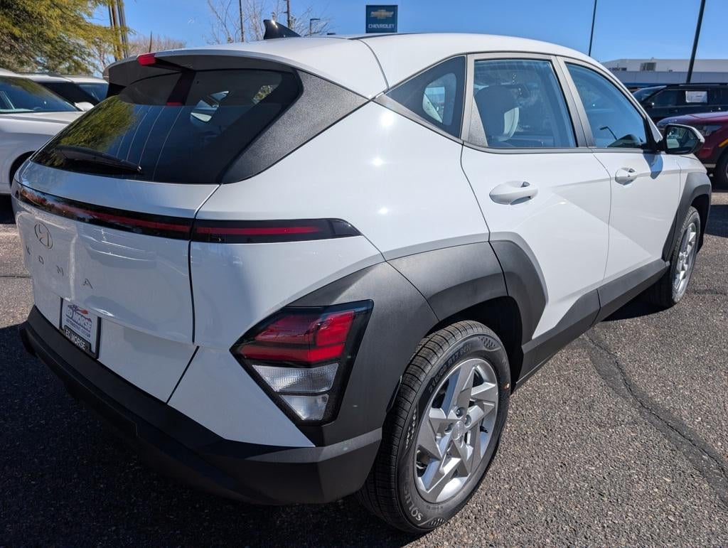 2026 Hyundai KONA SE FWD
