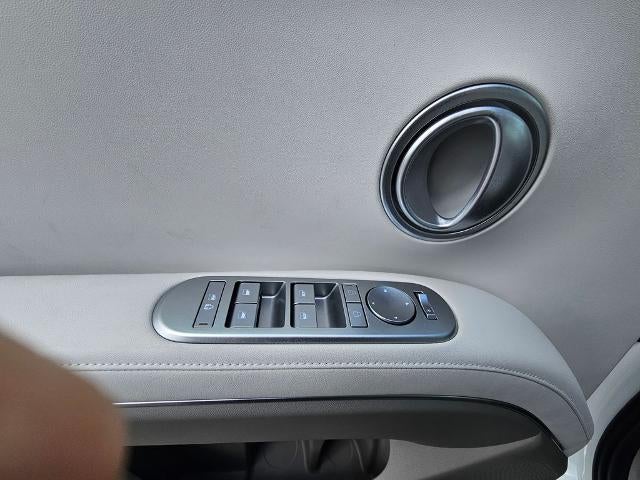 2026 Hyundai Palisade Hybrid Blue SEL 8P