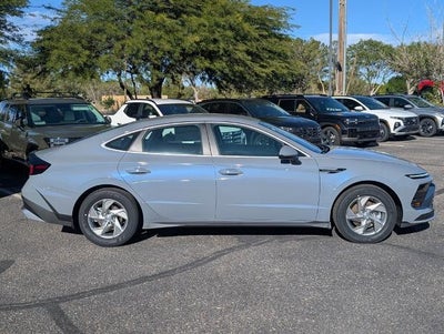 2026 Hyundai SONATA SE