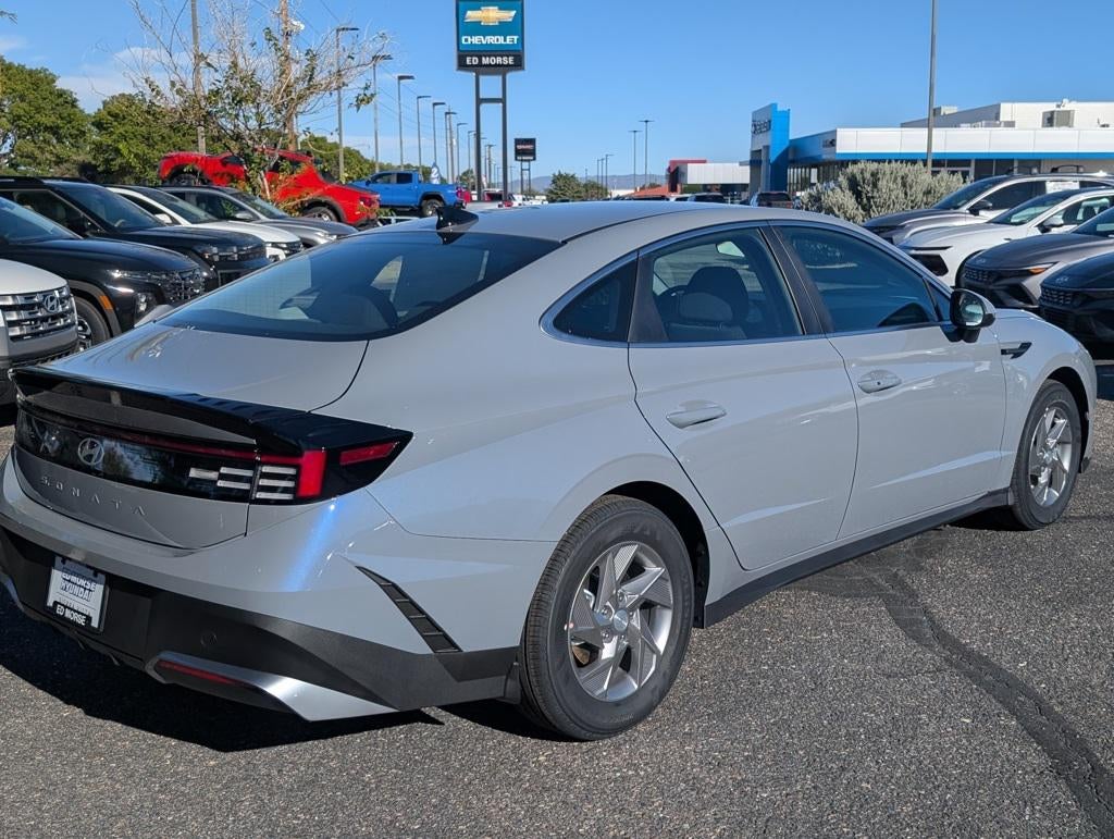 2026 Hyundai SONATA SE